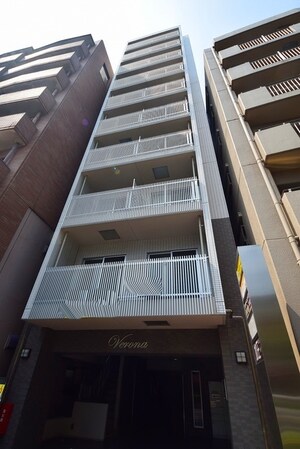 Verona府中Lussoの物件外観写真